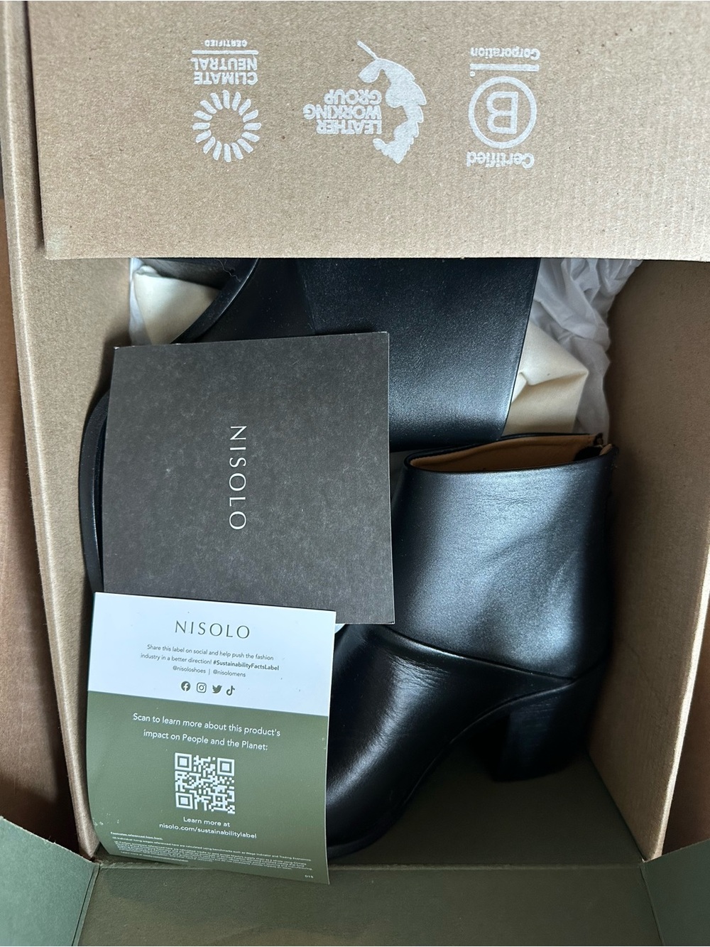Black boots (Size 6 / FEELS like a 5.5 😭) - Picture 2 of 5